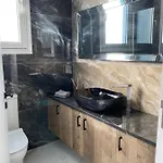 Lights - Luxury Penthouse - Panoramic View - Near Unic Διαμέρισμα *