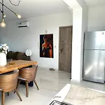 Lights - Luxury Penthouse - Panoramic View - Near Unic Nicosia