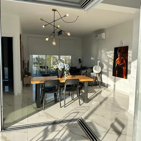 Luxury Penthouse-panoramic View-near Unic Apartment Nicosia