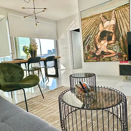 Apartment Luxury Penthouse-panoramic View-near Unic