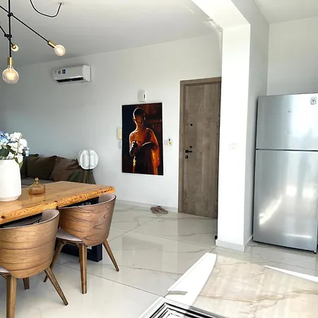 Lights - Luxury Penthouse - Panoramic View - Near Unic Nicosia