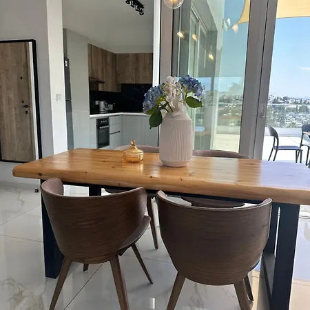 Lights - Luxury Penthouse - Panoramic View - Near Unic Apartamento Nicosia
