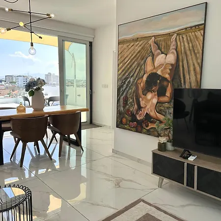 Lights - Luxury Penthouse - Panoramic View - Near Unic Apartamento Nicosia