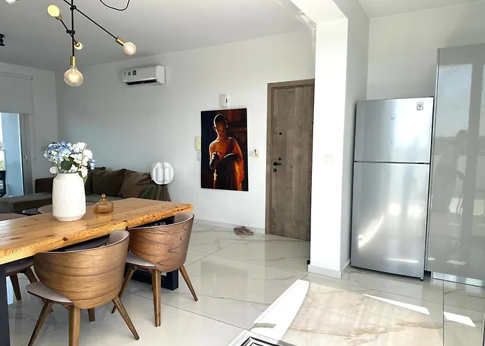 Lights - Luxury Penthouse - Panoramic View - Near Unic Никосия