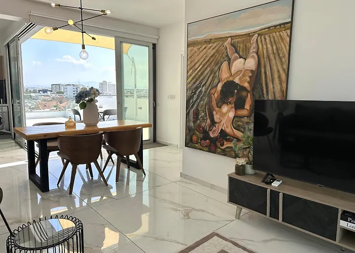 Lights - Luxury Penthouse - Panoramic View - Near Unic Апартаменты Никосия